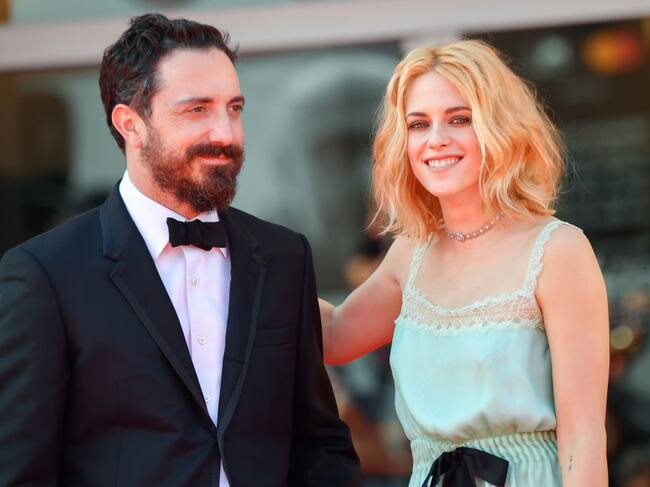 Pablo Larraín y Kristen Stewart en el Festival de Venecia. Foto: Getty Images
