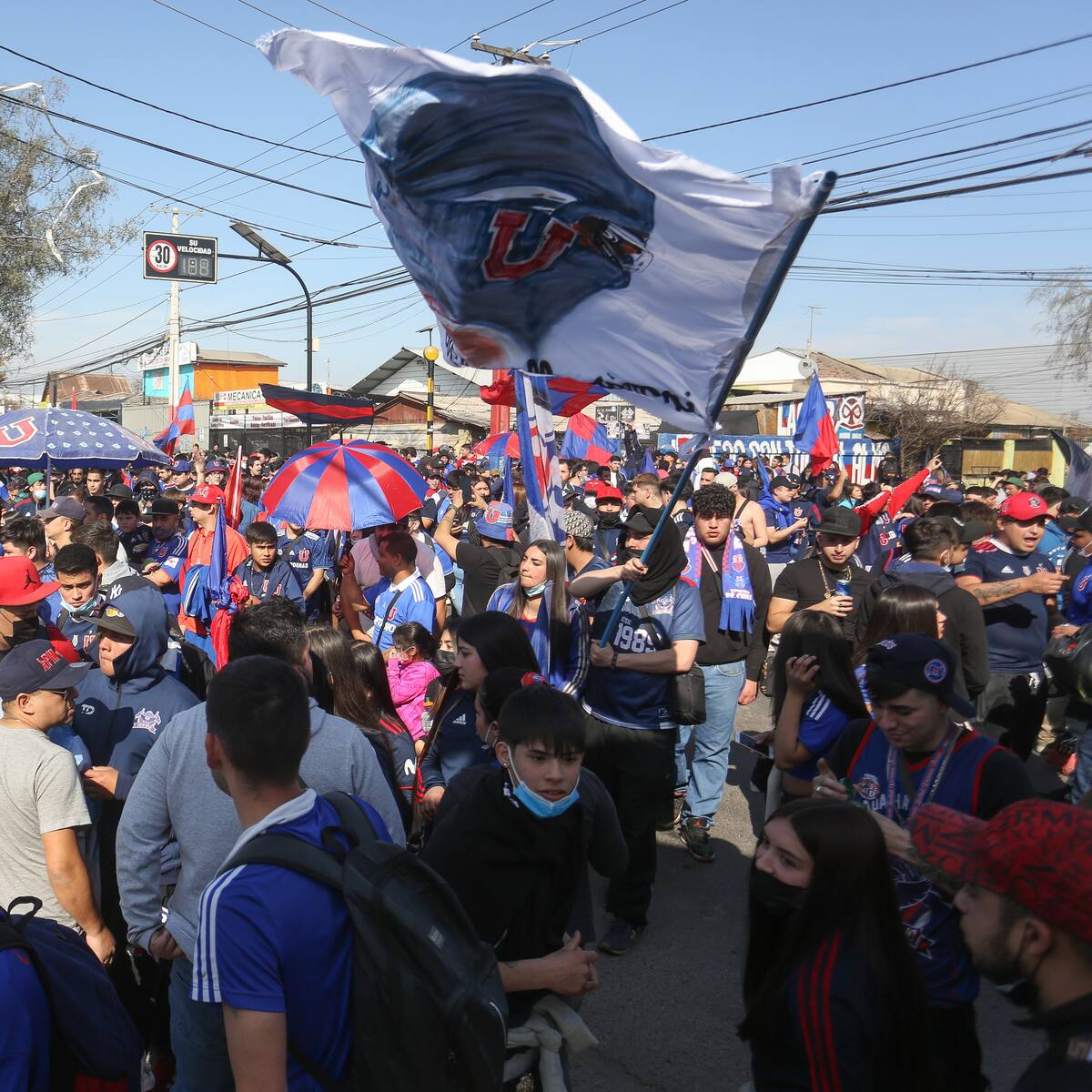 La medida de la Municipalidad de La Cisterna con el CDA por un posible “banderazo” de la U