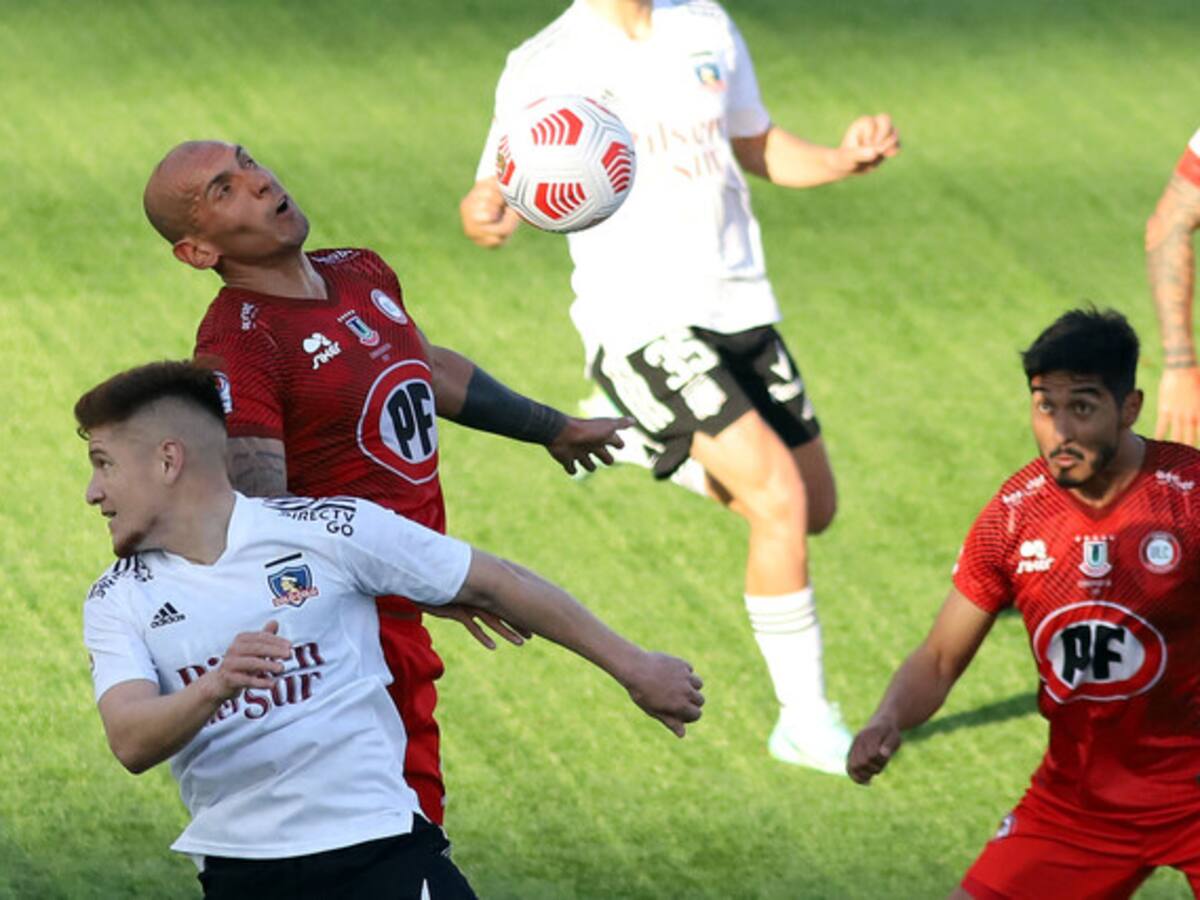 Colo Colo continúa en lo más alto del Campeonato tras infartante empate ante Unión La Calera en el Nicolás Chahuán