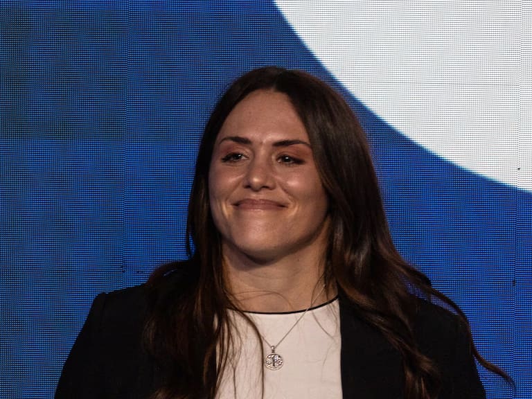 “Estoy enfocada en trabajar”: Natalia Duco desvía críticas tras nombramiento como futura ministra del Deporte