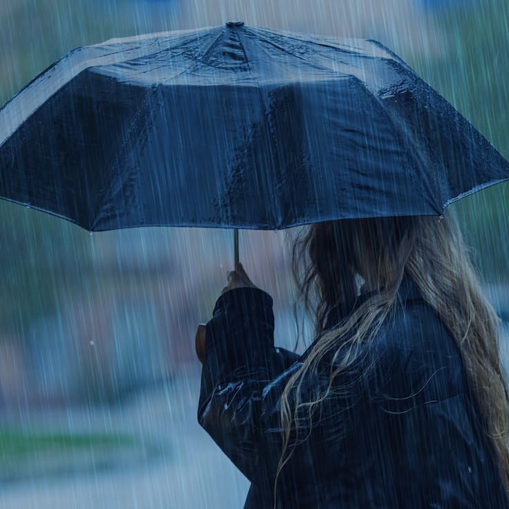 Vuelve la lluvia a Santiago este sábado: revisa a qué hora comenzarán las precipitaciones