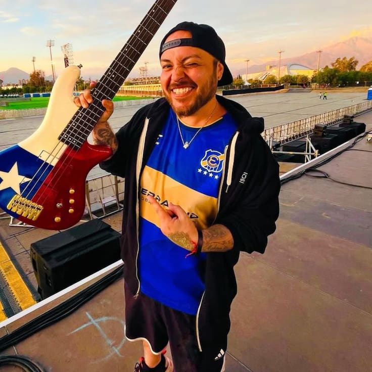 “Hoy se juega de local”: Ra Díaz sorprende en la previa del concierto de Korn en Chile