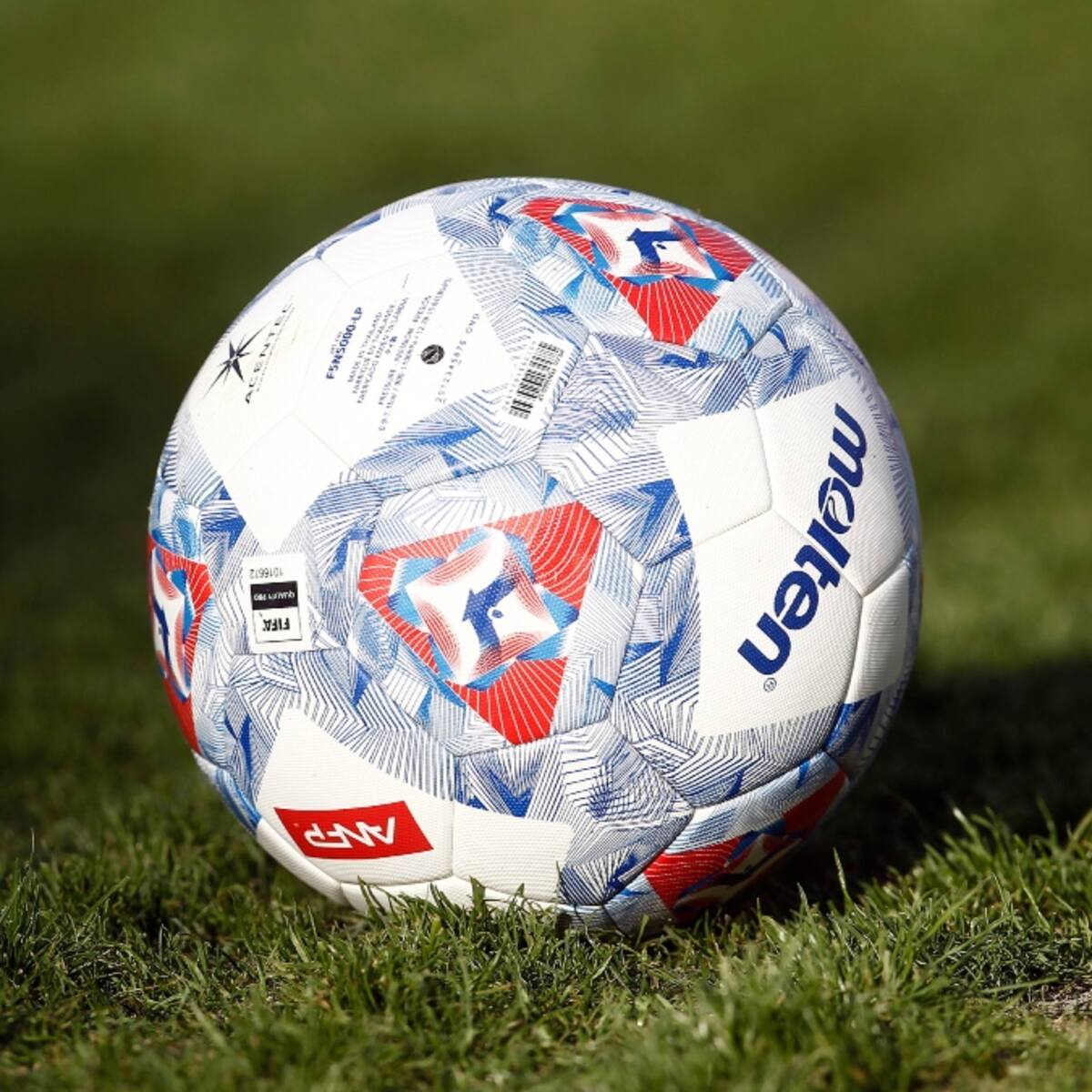 DT del fútbol chileno renuncia y lanza grave acusación: “Me obligan a ponerlo de titular”