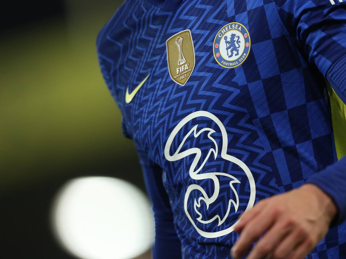 El principal sponsor de Chelsea decidió suspender su contrato tras las sanciones a Roman Abramovich