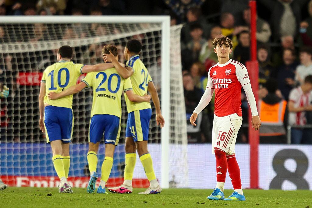 Southampton eliminó de la FA al Arsenal