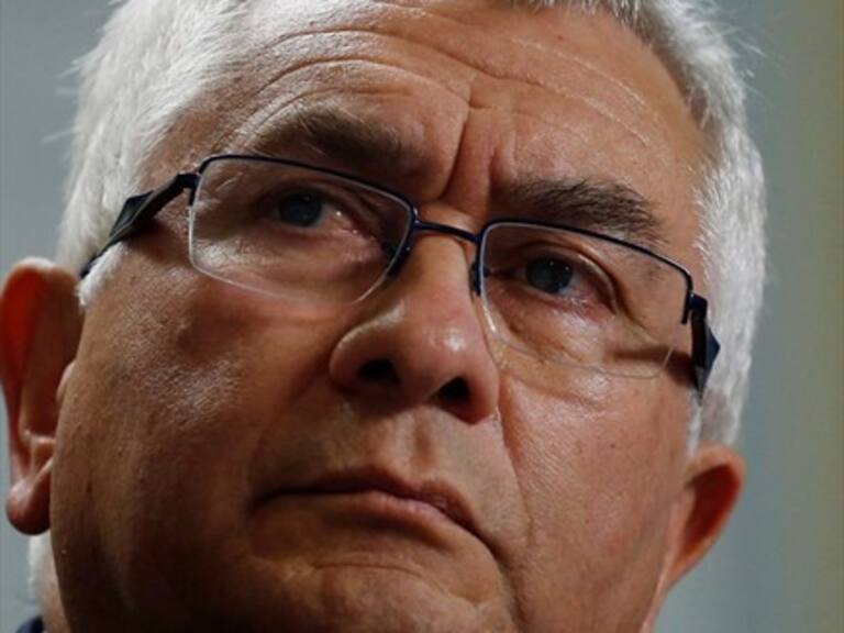 Paris dice que clínica de la UC debería ofrecer disculpas a familia Frei si ocultó autopsia