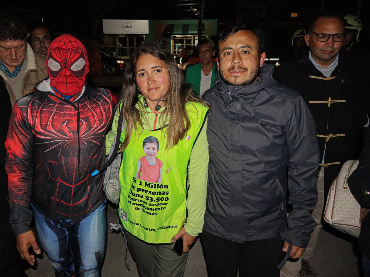 Madre de Tomás Ross: cuántos días tardó Camila Gómez en llegar a La Moneda caminando y cuál fue la cantidad de kilómetros desde Chiloé