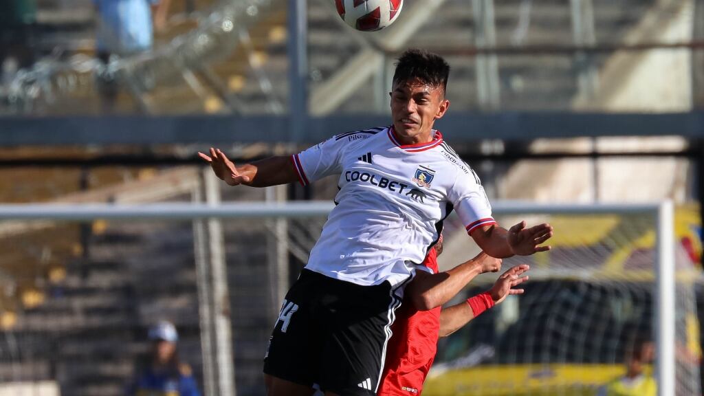 Vicente Pizarro es baja en Colo Colo para visitar a Huachipato