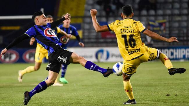 Huachipato y Everton reparten puntos en Talcahuano