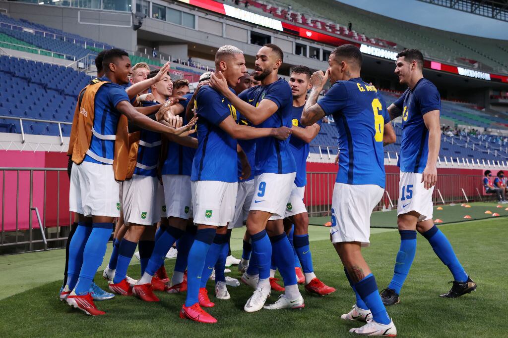 La selección brasilera celebra su clasificación a cuartos de los JJOO 2020