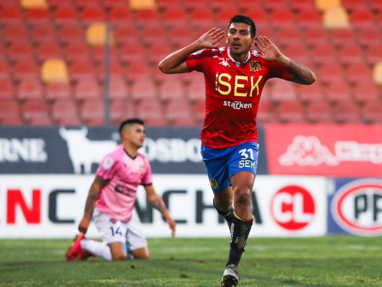 Unión Española derrotó a Ñublense y escaló al sexto lugar