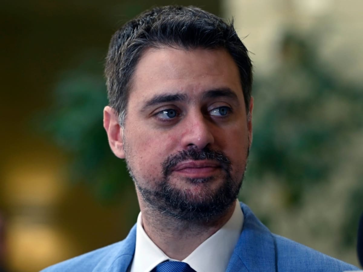 Manouchehri oficia a Contraloría por almuerzo servido por María Pía Adriasola en La Moneda: “No es un fundo”