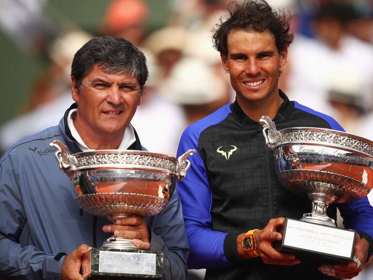 Toni Nadal suplica para que Alcaraz tenga compasión con Rafa: «Ojalá que nos deje ganar algo»