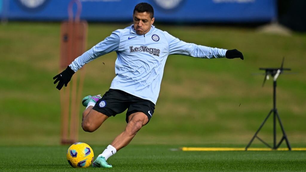 Alexis Sánchez se abre a la opción de jugar en México