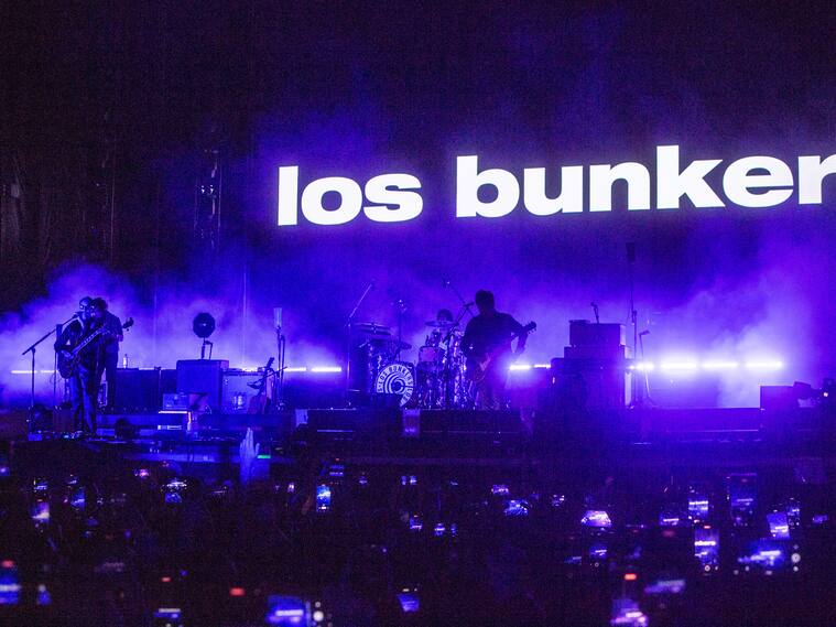 27 DE ABRIL 2024 / SANTIAGO
Concierto de la popular banda Penquista Los Bunkers, en su primer dia de presentación en el Estadio Nacional.
FOTO: LUKAS SOLIS / AGENCIAUNO