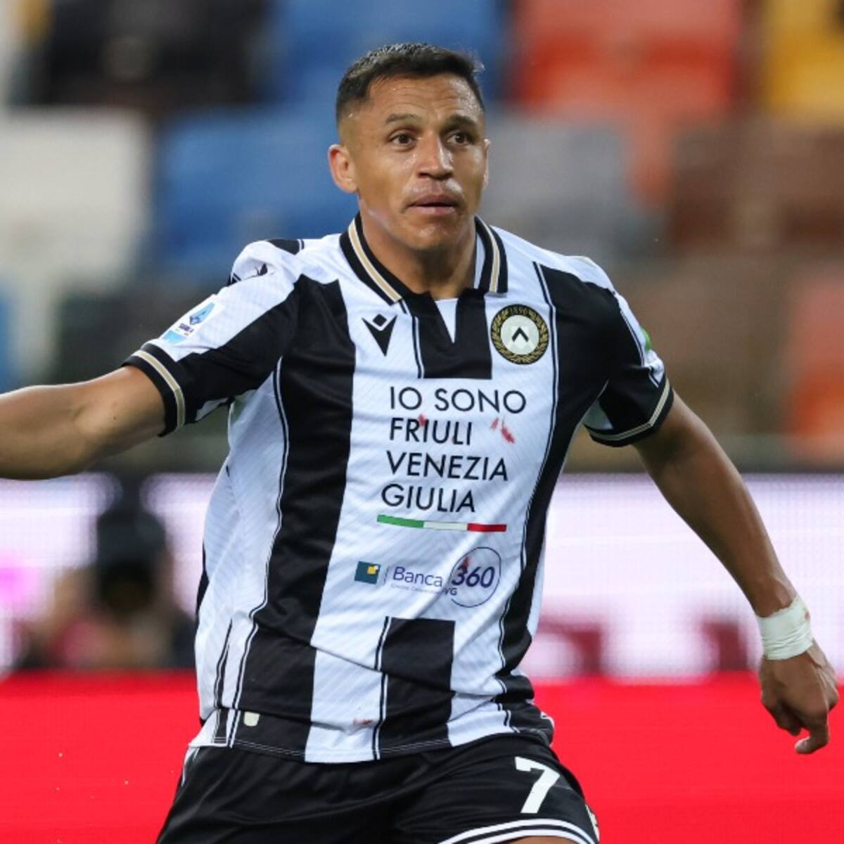 “Hace 15 años...”: DT de Udinese realiza duro comentario sobre Alexis Sánchez tras el cierre de la temporada en Italia