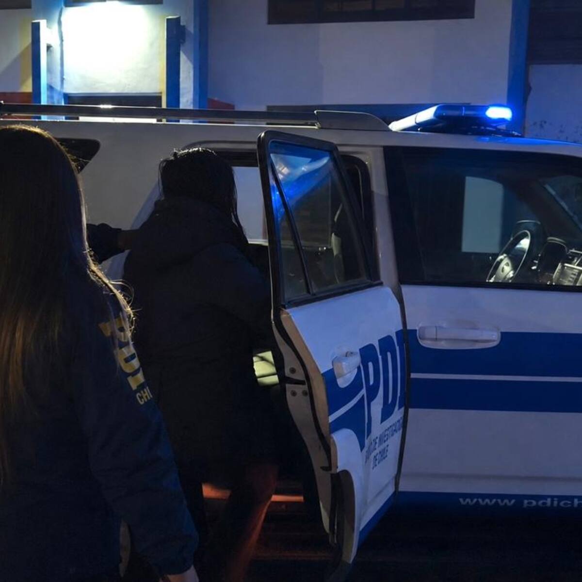 PDI detiene a mujer acusada de drogar a víctimas y robarles tras concertar encuentros por redes sociales en Punta Arenas