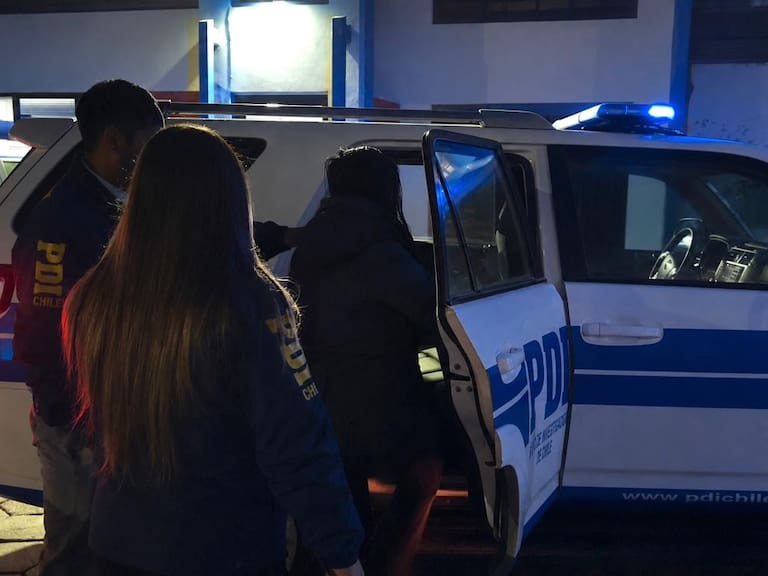 PDI detiene a mujer acusada de drogar a víctimas y robarles