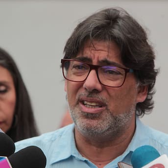 Alcalde Daniel Jadue acusa impedimento para viajar fuera de Chile: “Esto es un atentando a la democracia”