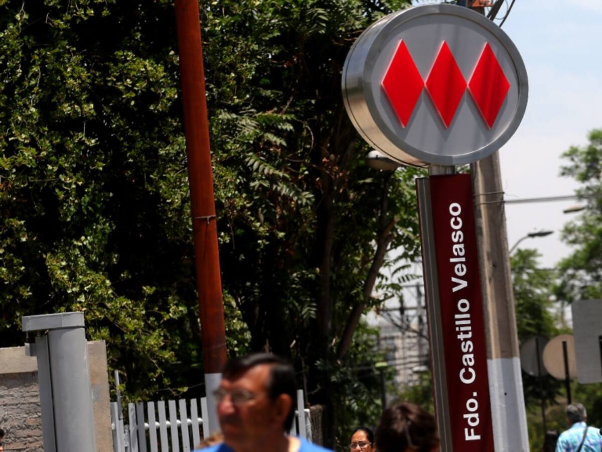 Metro de Santiago reporta retraso en frecuencia en Línea 3