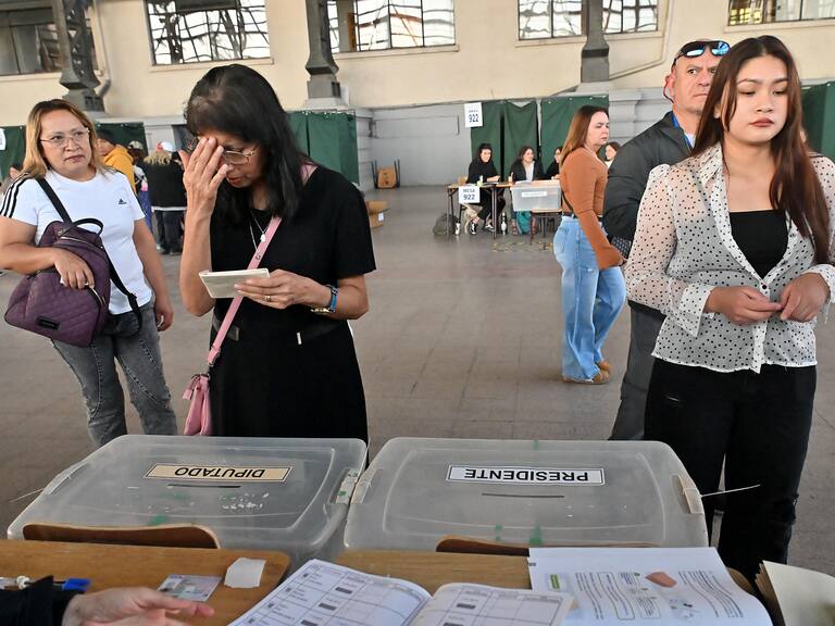 Resultados de las Elecciones 2025: ¿Existe segunda vuelta para senadores y diputados en Chile?