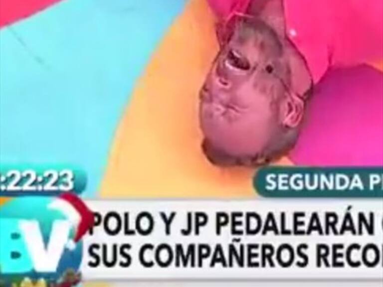 Martín Cárcamo sufrió accidente en vivo durante concurso en el matinal de Canal 13