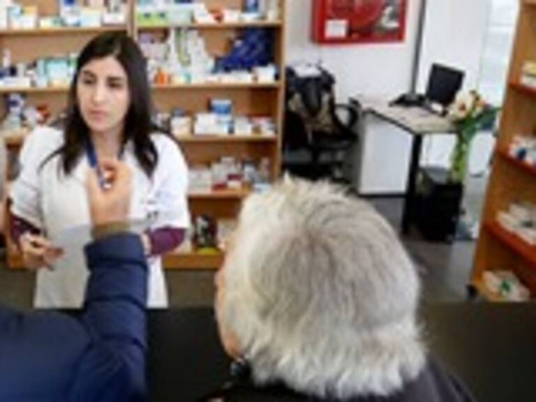 Quilicura aprueba crear una farmacia popular