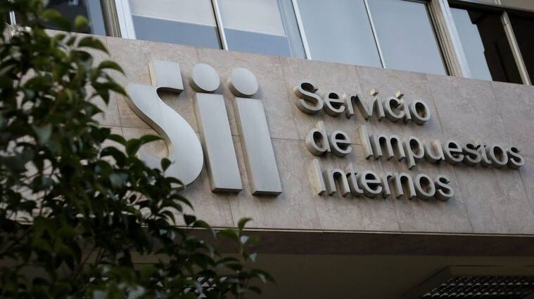 29 DE AGOSTO DE 2018/SANTIAGOTematicas del Servicio de Impuestos Internos.
El servicio se encuentra en un paro nacional de 24 horas, en rechazo a la reforma tributaria que impulsa el gobierno, la cual, segun acusan, le quitaria poder al SII.
FOTO: LEONARDO RUBILAR CHANDIA/AGENCIAUNO