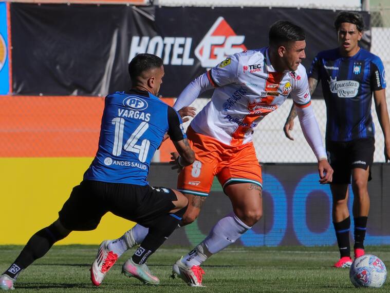 Cobresal superó a Huachipato en El Salvador