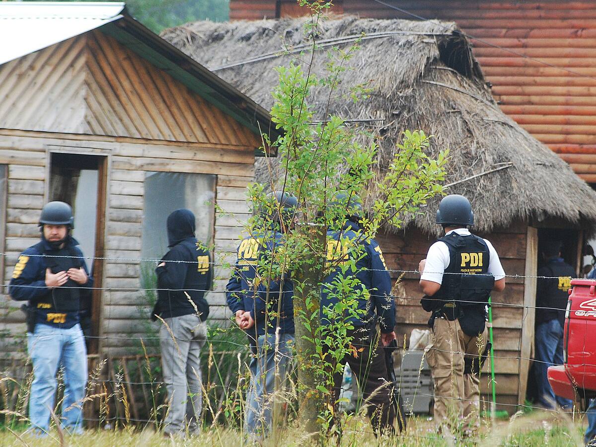 PDI realiza masivo operativo en Collipulli y detiene a seis personas: cuatro de ellos tendrían relación con el asesinato de dos agricultores
