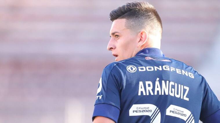 8 de Febrero del 2020/SANTIAGOPablo Aranguiz ,durante el partido valido por la tercera fecha del campeonato AFP Plan Vital 2020 entre Universidad de Chile vs Unin La Calera, disputado en el Estadio Nacional.
FOTO:SEBASTIAN ORIA/AGENCIAUNO