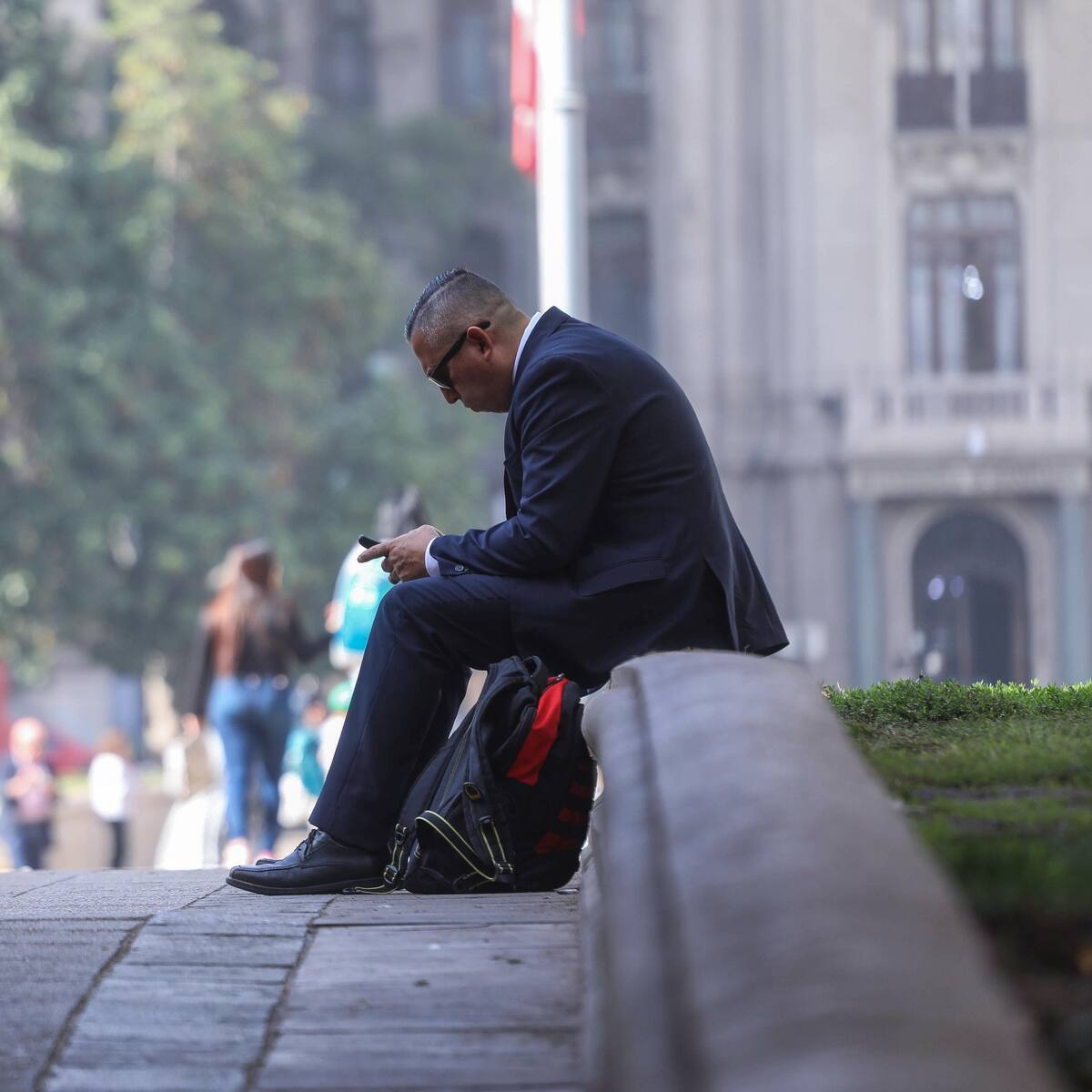 Siete de cada 10 trabajadores en Chile no están conformes con su trabajo, según nuevo sondeo