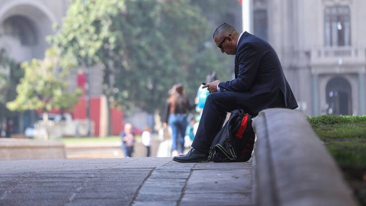 Desempleo sube a 8,3% y la informalidad alcanza 26,8% en trimestre noviembre- enero
