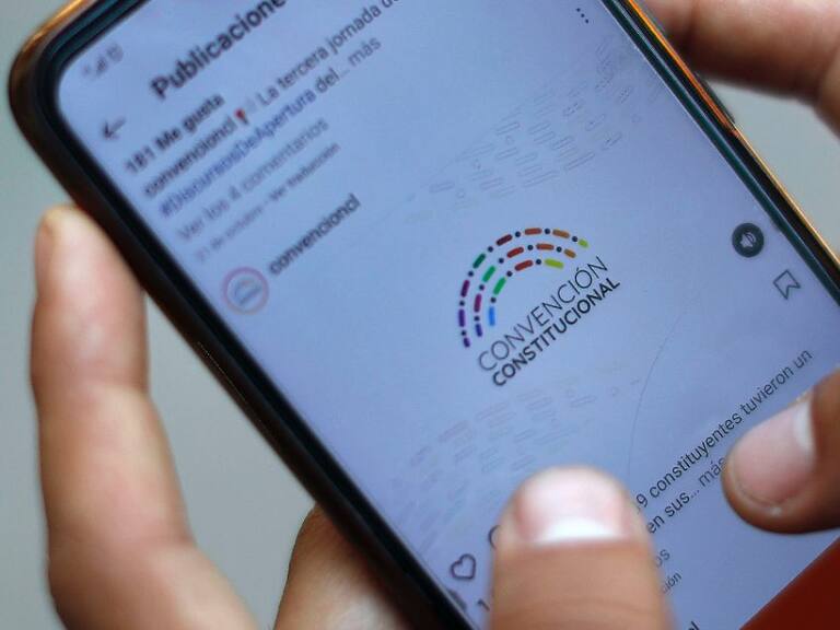 Convención Constitucional presenta audiolibro de propuesta de nueva Constitución