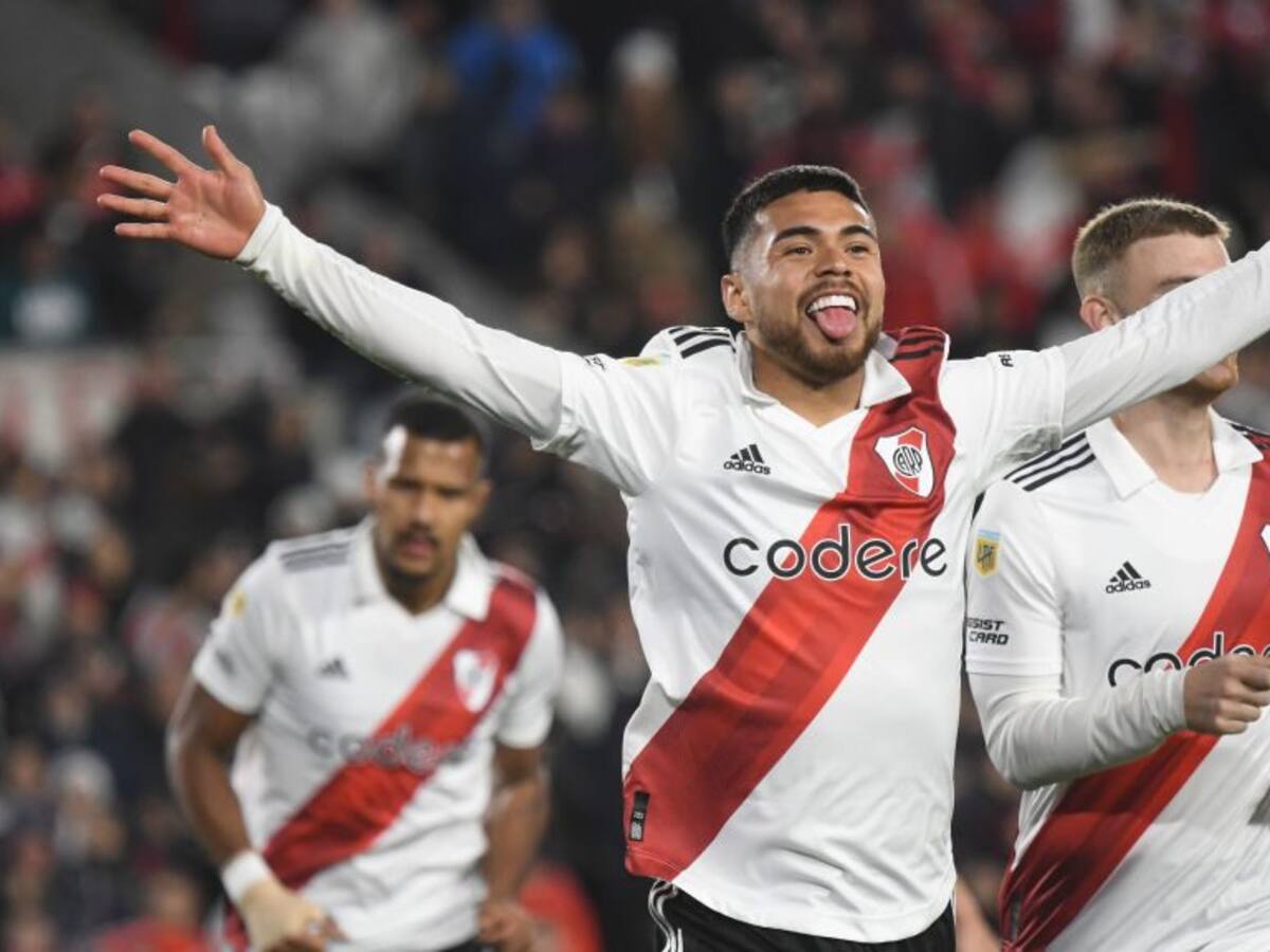 ¡Armó la fiesta! Paulo Díaz anotó un golazo en victoria de River Plate sobre Racing