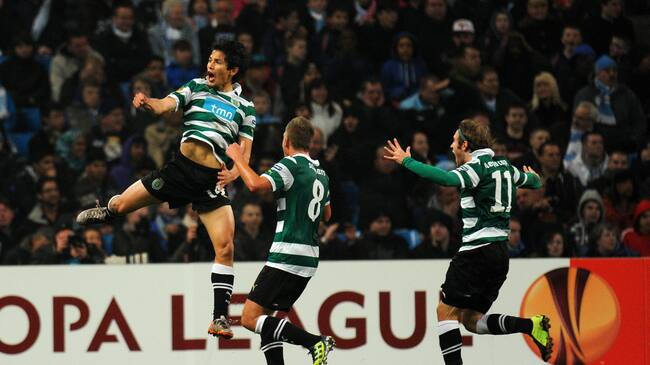 Matias Fernandez of Sporting Clube de Portugal / Sporting Lisbon celebrates after scoring a goal to make it 0-1 (Photo by AMA/Corbis via Getty Images)