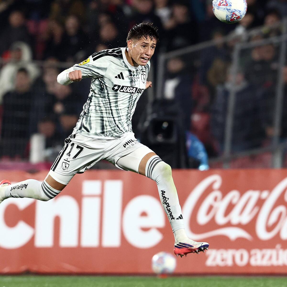 Iván Román anticipa un gran futuro para dos promesas de Colo Colo: “Son de selección”