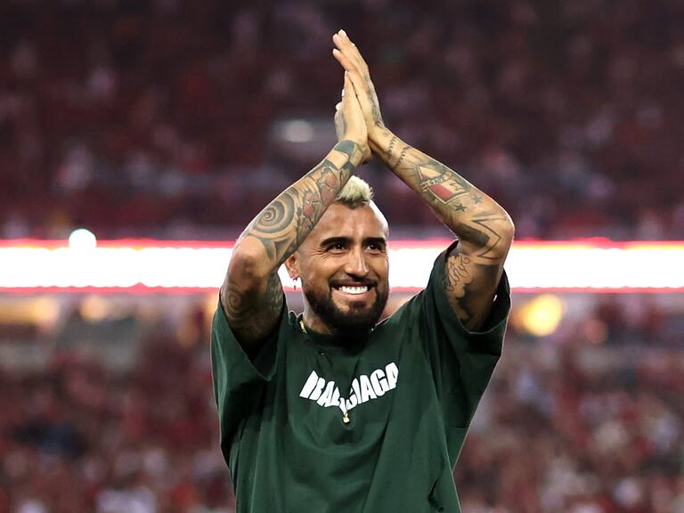 Arturo Vidal es ovacionado en el Maracaná por hinchas del Flamengo