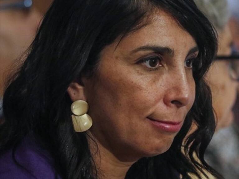 Karla Rubilar: «Vamos a hacer todo lo que de nosotros dependa, para devolverles la tranquilidad»