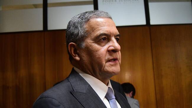 27 de noviembre de 2018/SANTIAGOEl ministro en visita Mario Carroza se referirá a la extradición desde México de Raúl Escobar Poblete, alias comandante Emilio, quien es sindicado como autor material del asesinato del senador de la UDI, Jaime Guzmán.
FOTO: SEBASTIAN BELTRAN GAETE/AGENCIAUNO