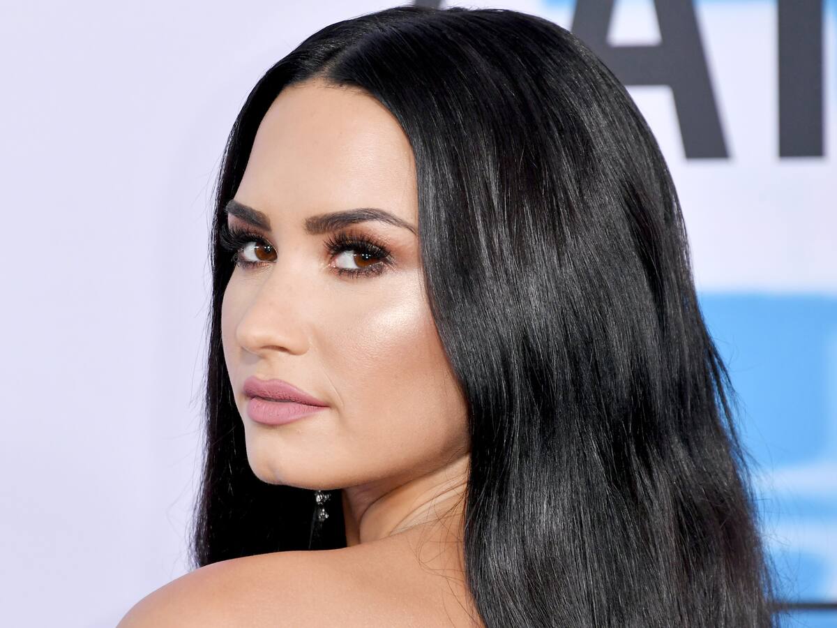 “Se ve tan diferente”: Demi Lovato desata polémica tras reaparecer con drástico cambio en su rostro