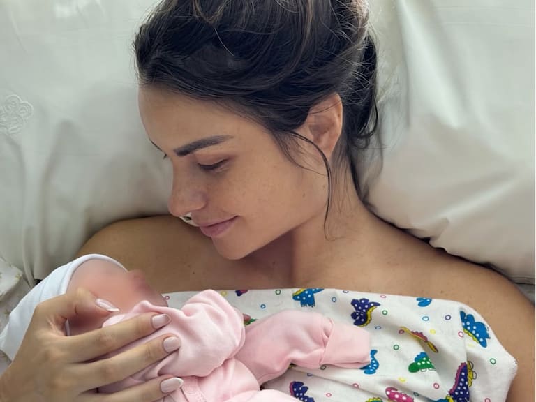 “Mi amor, por favor, confía en mí“: Emilia Dides revela complejo momento durante el parto de su hija
