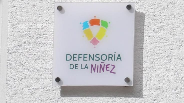 Defensoría de la Niñez advierte riesgo en menores por proyecto del Gobierno que permite acceso a datos de migrantes irregulares