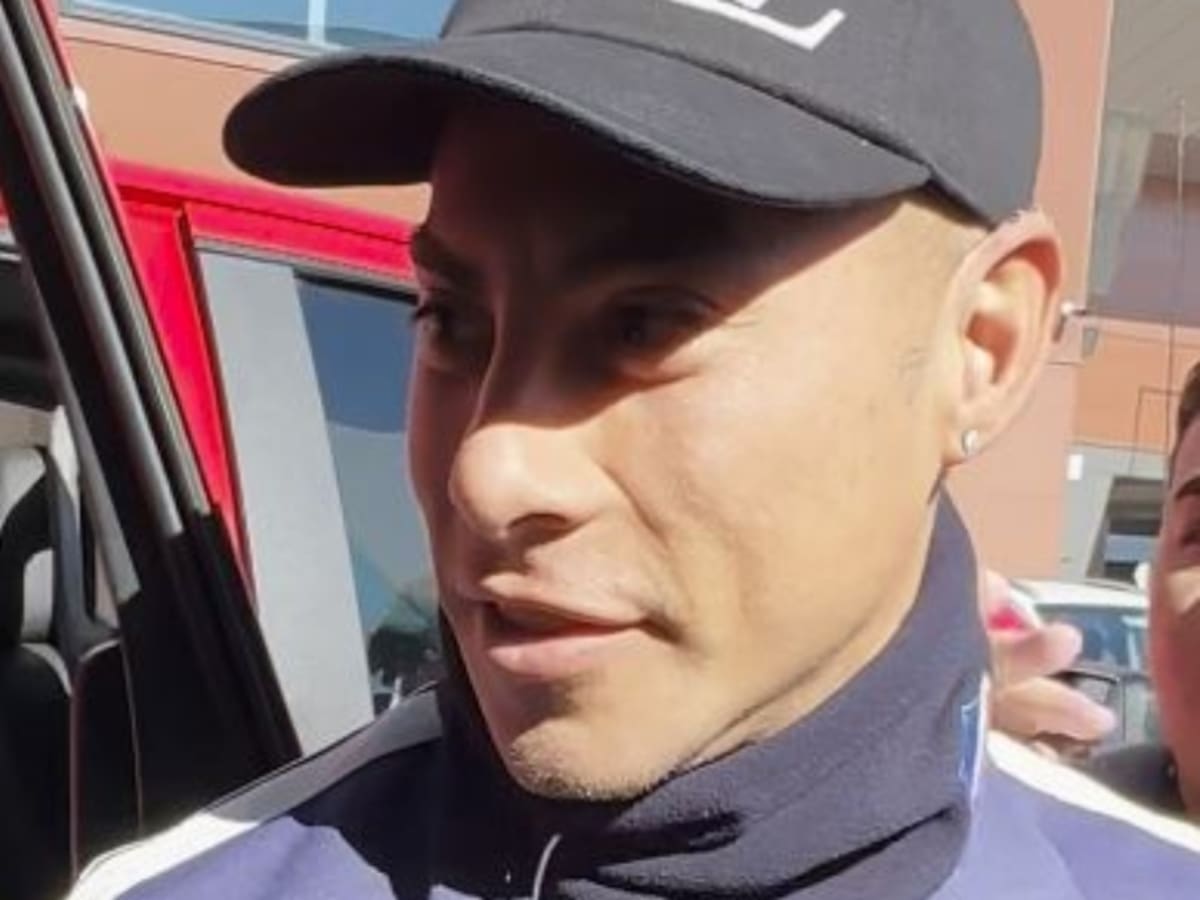 Eduardo Vargas ya está en Chile: puede negociar su regreso a la U como jugador libre