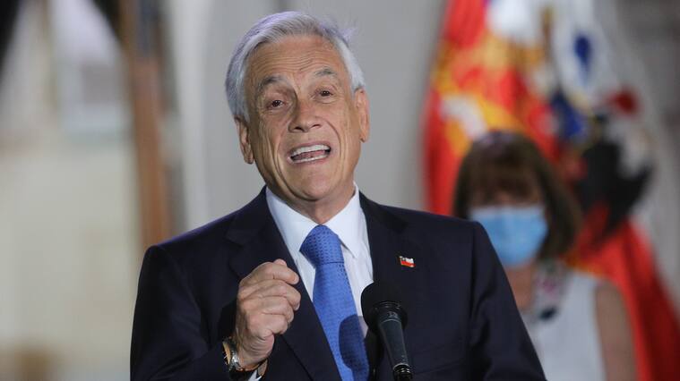 8 de DICIEMBRE de 2021 / SANTIAGO Presidente Sebastián Piñera anuncia la Pensión Garantizada Universal para los adultos mayores pensionados, anuncio hecho en el Patio de los Cañones en el Palacio de La Moneda
FOTO: DIEGO MARTIN/AGENCIAUNO