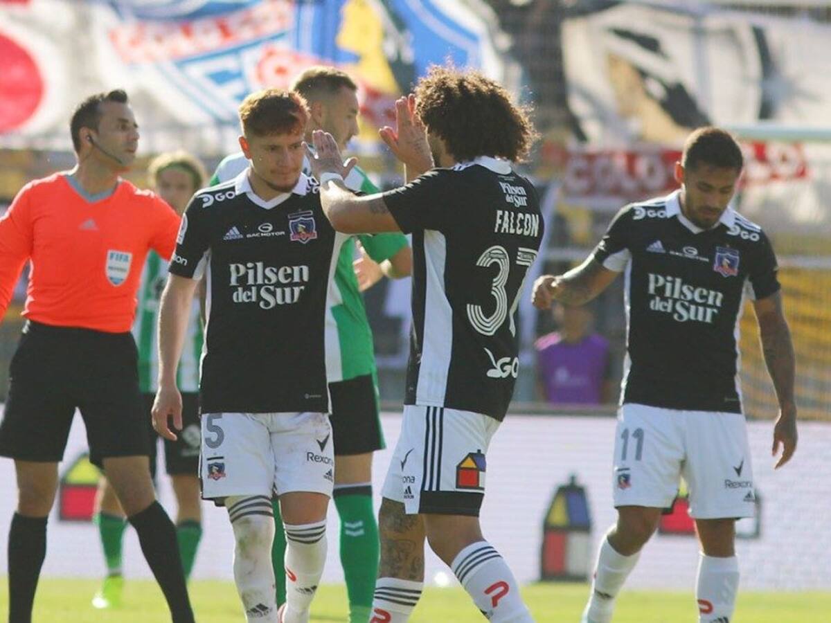 Colo Colo presentó la nueva camiseta que lucirá este domingo en la Supercopa