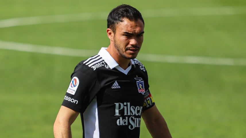 Gabriel Suazo no sigue en Colo Colo y lo buscan "entre 20 y 25 clubes"