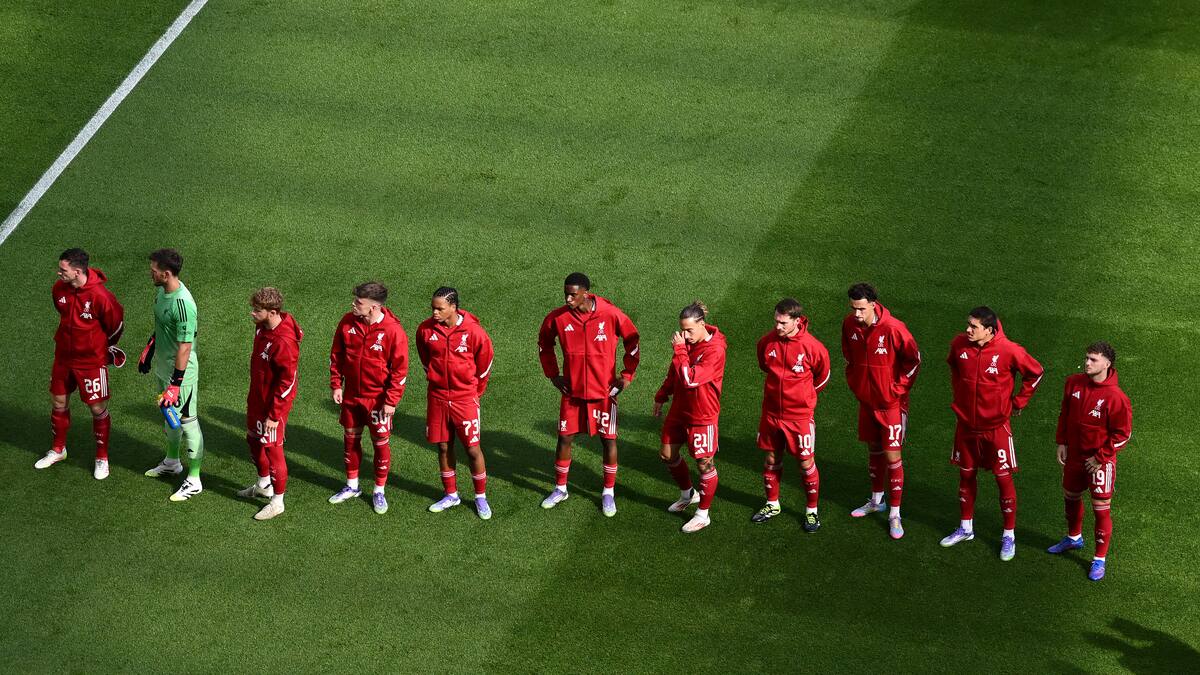 Liverpool volvió a jugar en Anfield tras la muerte de Diogo Jota: el emotivo momento que se vivió en pleno partido