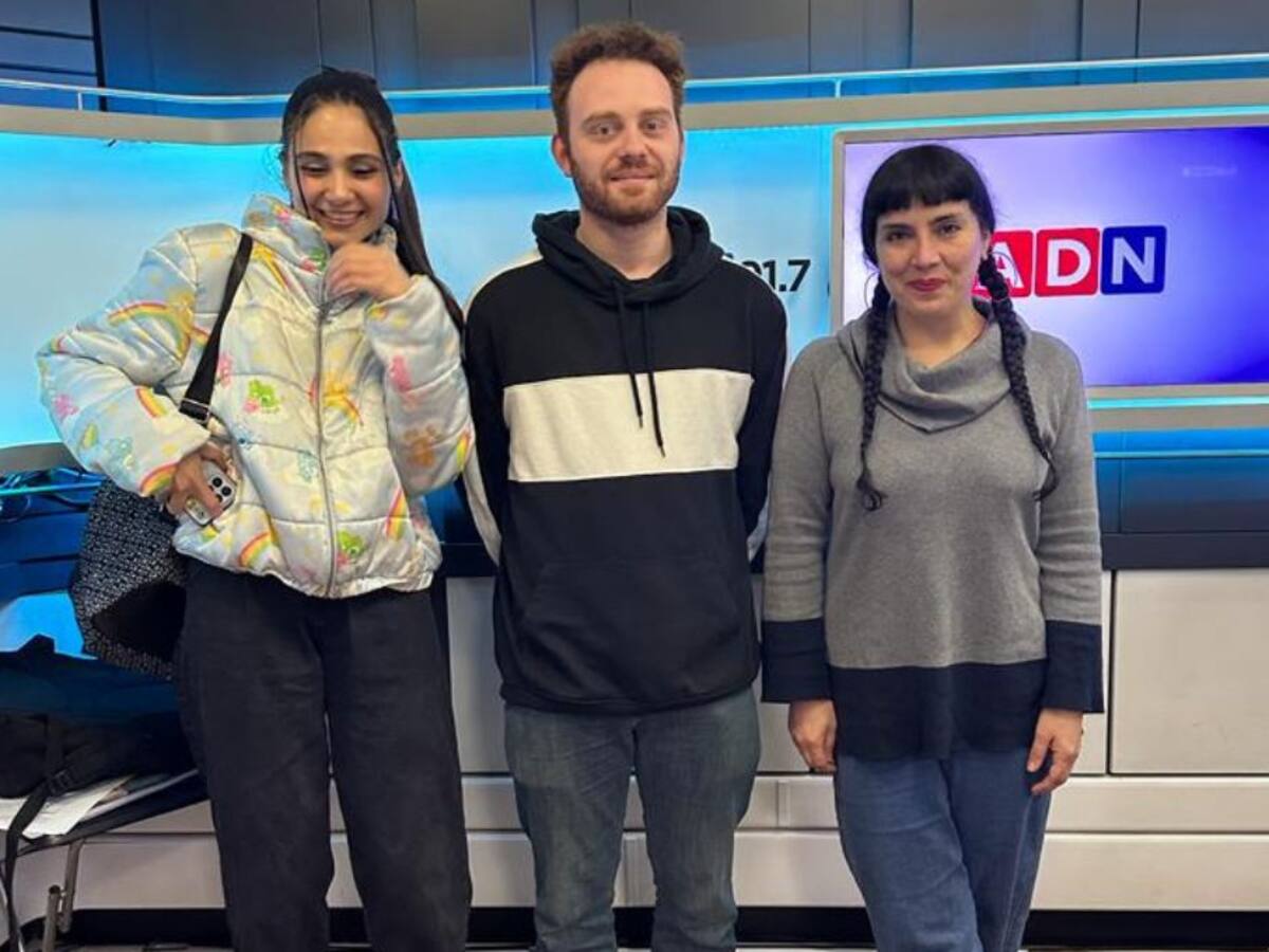 «¿Quién me escondió los zapatos negros?» regresa a las tablas a más de 30 años del estreno: «Para nuevas generaciones, el insistir en ciertas narrativas es bueno»