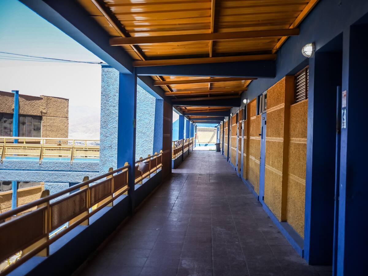 Atacama: Colegio de Profesores y apoderados denuncian falta de avances en establecimientos con problemas de infraestructura dependientes del SLEP